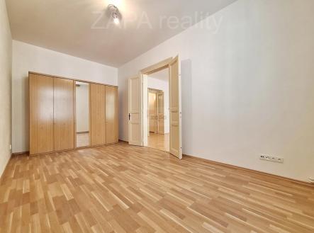 pokoj 2.jpg | Pronájem bytu, 2+1, 71 m²