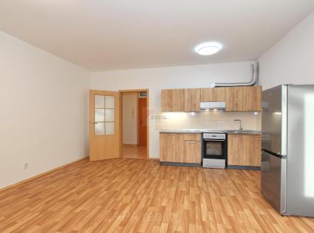 kuch. linka.JPG | Pronájem bytu, 1+kk, 31 m²