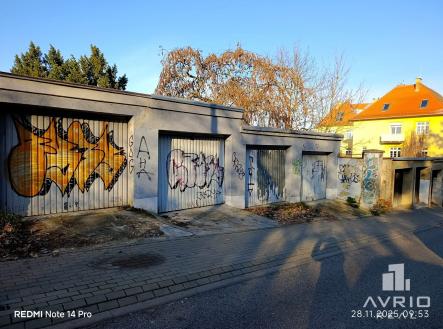 IMG-20251205-WA0002 | Pronájem - malý objekt/garáž
