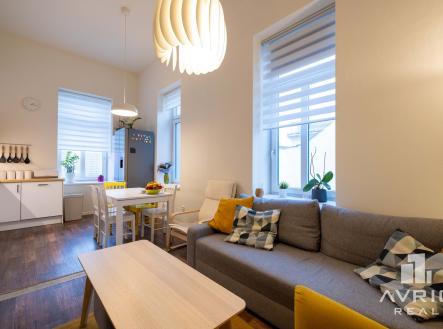 IMG_1345 | Prodej bytu, 3+kk, 74 m²