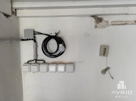 IMG_4623 | Prodej - malý objekt/garáž