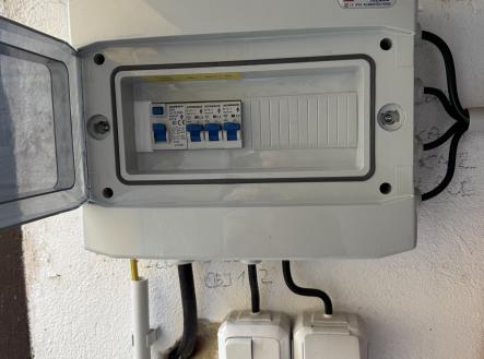 IMG_4622 | Prodej - malý objekt/garáž