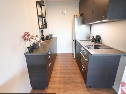 kuchyňská linka | Pronájem bytu, 2+kk, 45 m²