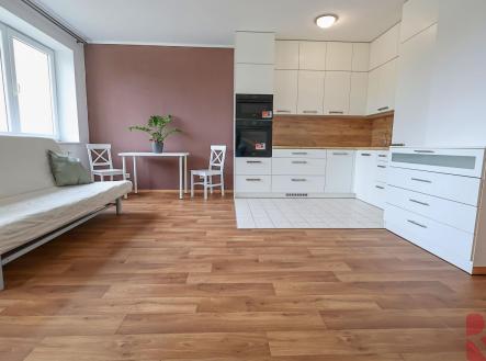 Pronájem bytu, 1+kk, 39 m² obrázek