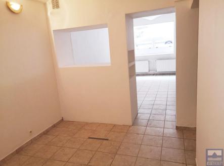 místnost 2.jpg | Pronájem bytu, 2+1, 70 m²