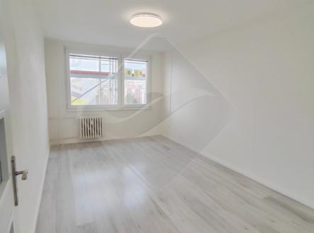 20250505-103256-877.jpeg | Prodej bytu, 2+1, 43 m²