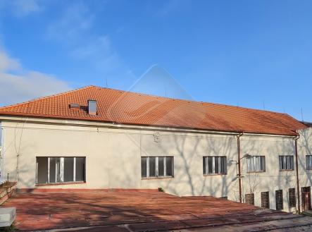 20251119-113004.jpg | Prodej - dům/vila, 564 m²