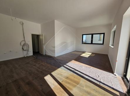20250505-111935-624.jpeg | Prodej bytu, 3+kk, 87 m²