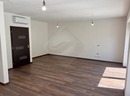 20250505-103249-915.jpeg | Prodej - dům/vila, 99 m²