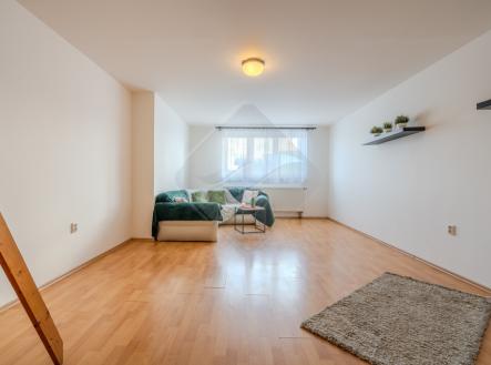 20250505-103730-977.jpeg | Prodej bytu, 1+kk, 44 m²