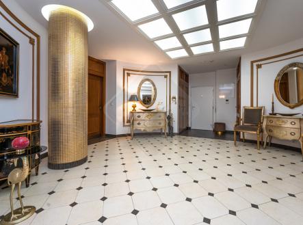 20250505-112257-534.jpeg | Prodej bytu, 4+1, 201 m²