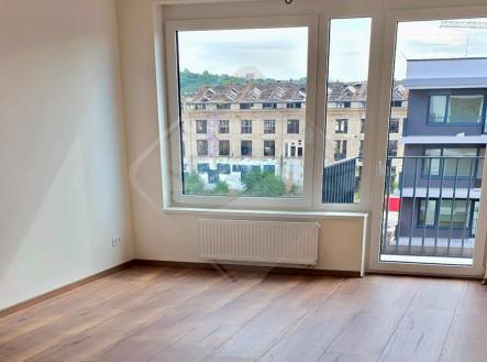 bf2fd4a6-e9d6-4b66-afc5-52177793e171.jpg | Prodej bytu, 2+kk, 57 m²