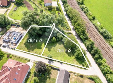 vsienory-oba-pozemky-foto-final.jpg | Prodej - pozemek pro bydlení, 1 576 m²
