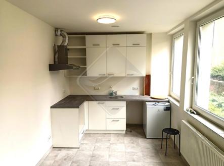 img-1.jpg | Pronájem bytu, 1+kk, 23 m²