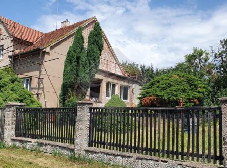 whatsapp-image-2025-06-30-at-18.02.24-61b41b16.jpg | Prodej - dům/vila, 180 m²