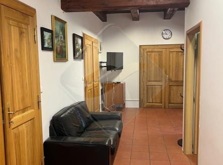 img-20250729-wa0018.jpg | Prodej - obchodní prostor, 109 m²