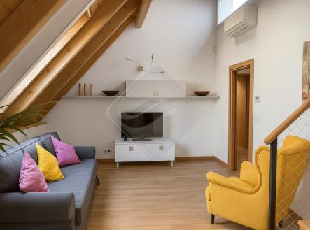 bf790054-4826-48fd-a5a5-7c458b96492e.png | Prodej bytu, 3+kk, 96 m²