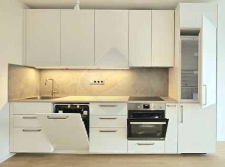 20251121-112052.jpg | Prodej bytu, 4+kk, 72 m²