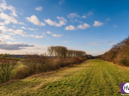 chatgpt-image-3.9.2025-16-05-19.png | Prodej - pozemek, zemědělská půda, 7 272 m²