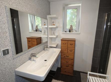 1745408415699.jpg | Prodej - dům/vila, 188 m²