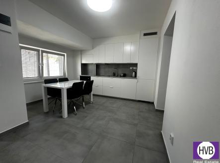 2025-05-10-09.21.55.jpg | Pronájem bytu, 3+kk, 62 m²