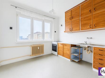 chatgpt-image-14.8.2025-13-29-31.png | Prodej bytu, 4+1, 83 m²