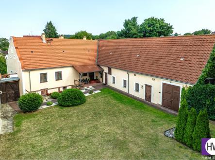dji-0567-hdr-1.jpg | Prodej - dům/vila, 550 m²
