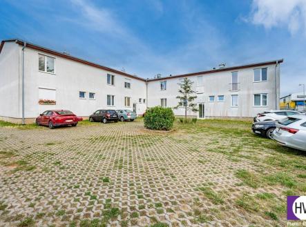 2025-08-21-116120-hdr-1.jpg | Prodej - malý objekt/garáž