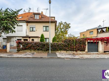 2025-10-15-123810-hdr.jpg | Prodej - dům/vila, 201 m²