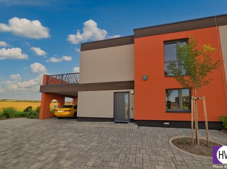 Pronájem - dům/vila, 180 m² obrázek