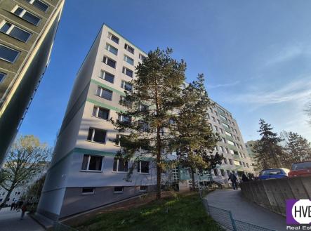 20250412-184506-1-1.jpg | Pronájem - skladovací prostor, 16 m²