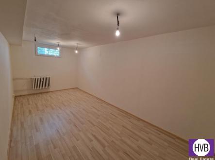 20240523-162209.jpg | Pronájem - skladovací prostor, 16 m²