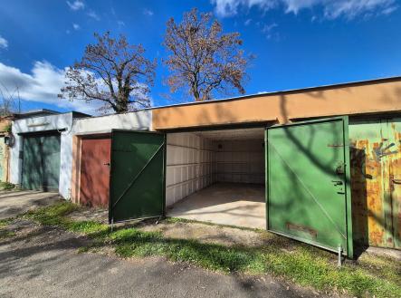 20250406-152439.jpg | Prodej - malý objekt/garáž