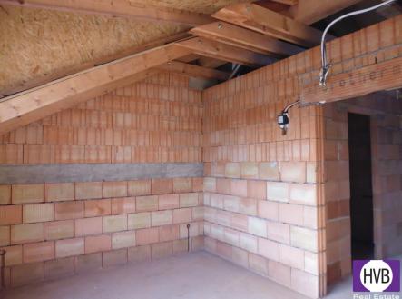 p1110497.jpg | Prodej - pozemek pro bydlení, 596 m²