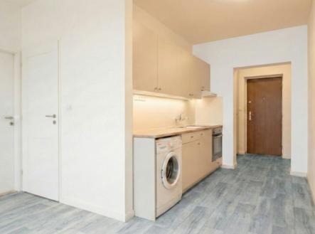 gemini-generated-image-fvs51gfvs51gfvs5-1.png | Prodej bytu, 3+1, 80 m²