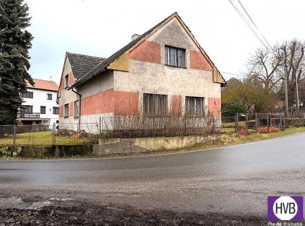 p2070107-1.jpg | Prodej - zemědělský objekt, 1 298 m²