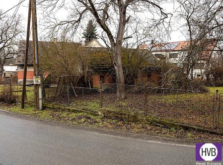 p2070111-1.jpg | Prodej - pozemek pro bydlení, 1 298 m²