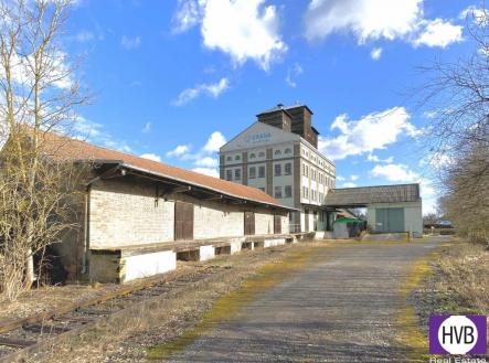 9b.jpg | Prodej - skladovací prostor, 7 900 m²