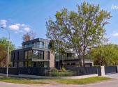 Prodej - pozemek pro bydlení, 924 m²