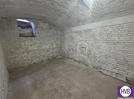 20260421-164006.jpg | Pronájem - skladovací prostor, 19 m²