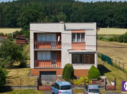 4-1.jpg | Prodej - dům/vila, 200 m²