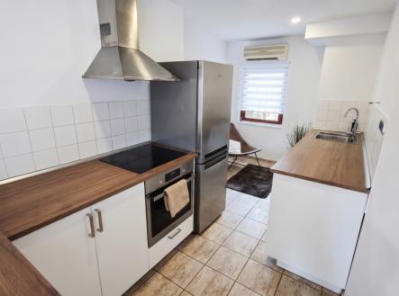 kuch.png | Prodej bytu, 2+kk, 106 m²