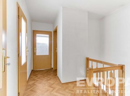. | Prodej - dům/vila, 144 m²