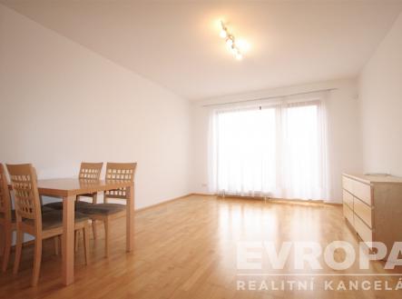 . | Pronájem bytu, 2+kk, 64 m²