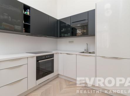 . | Pronájem bytu, 2+kk, 40 m²