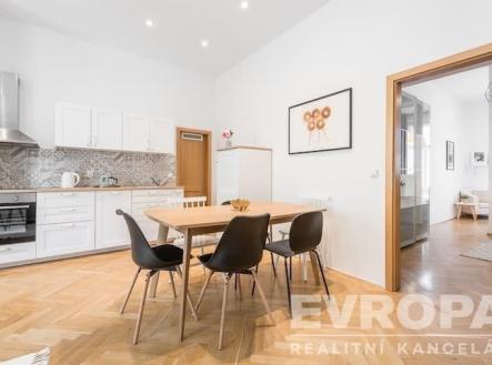 . | Pronájem bytu, 2+kk, 60 m²