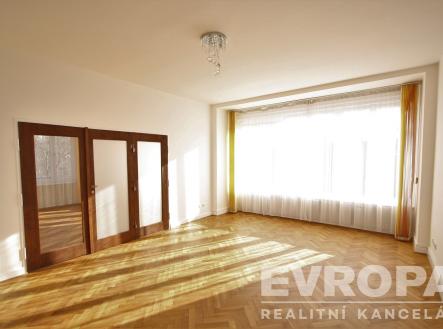 . | Pronájem bytu, 6+kk, 178 m²