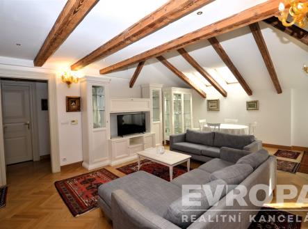 . | Pronájem bytu, 3+kk, 104 m²