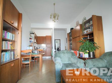 . | Pronájem bytu, 3+kk, 72 m²