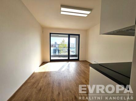 . | Pronájem bytu, garsoniéra, 32 m²